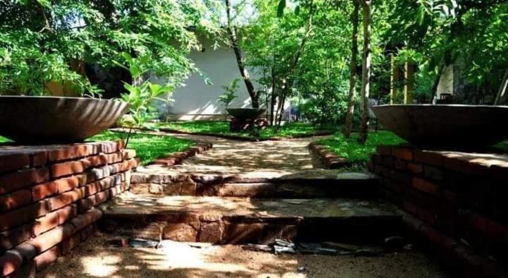 Twin Blocks Nature Resort Anuradhapura Eksteriør billede